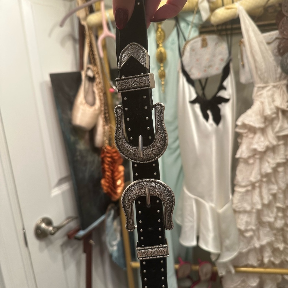 Black Belt with Silver Horseshoe Buckles
